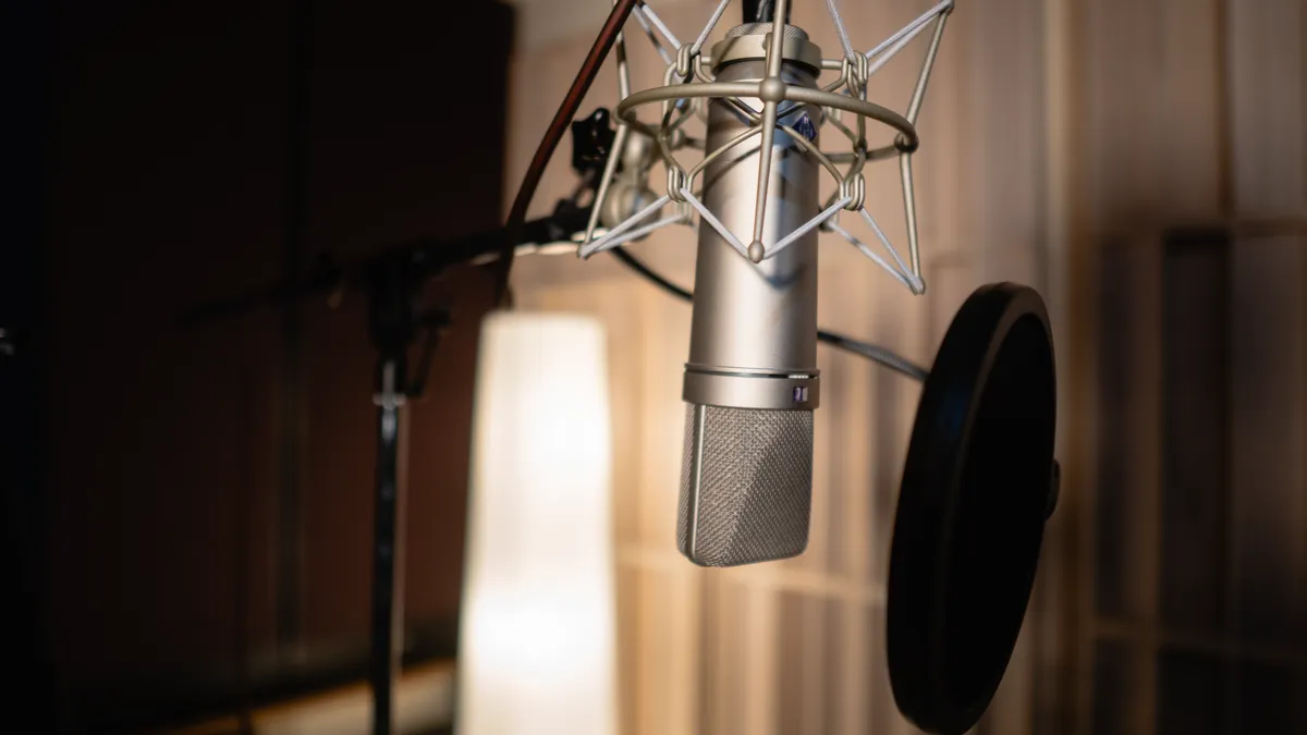 Scarborough — vocal booth microphone